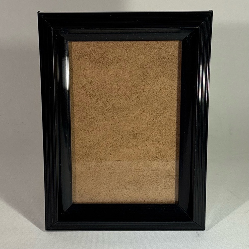 🖼️ [2/$25] SHINY BLACK SLEEK 4 X 6 INCH PICTURE PHOTO FRAME 🖼️